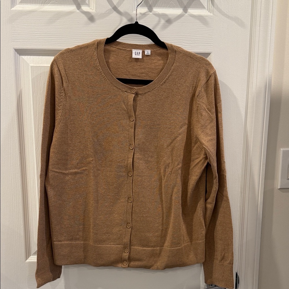 GAP Women's Camel and Navy Cardigan Sweaters
